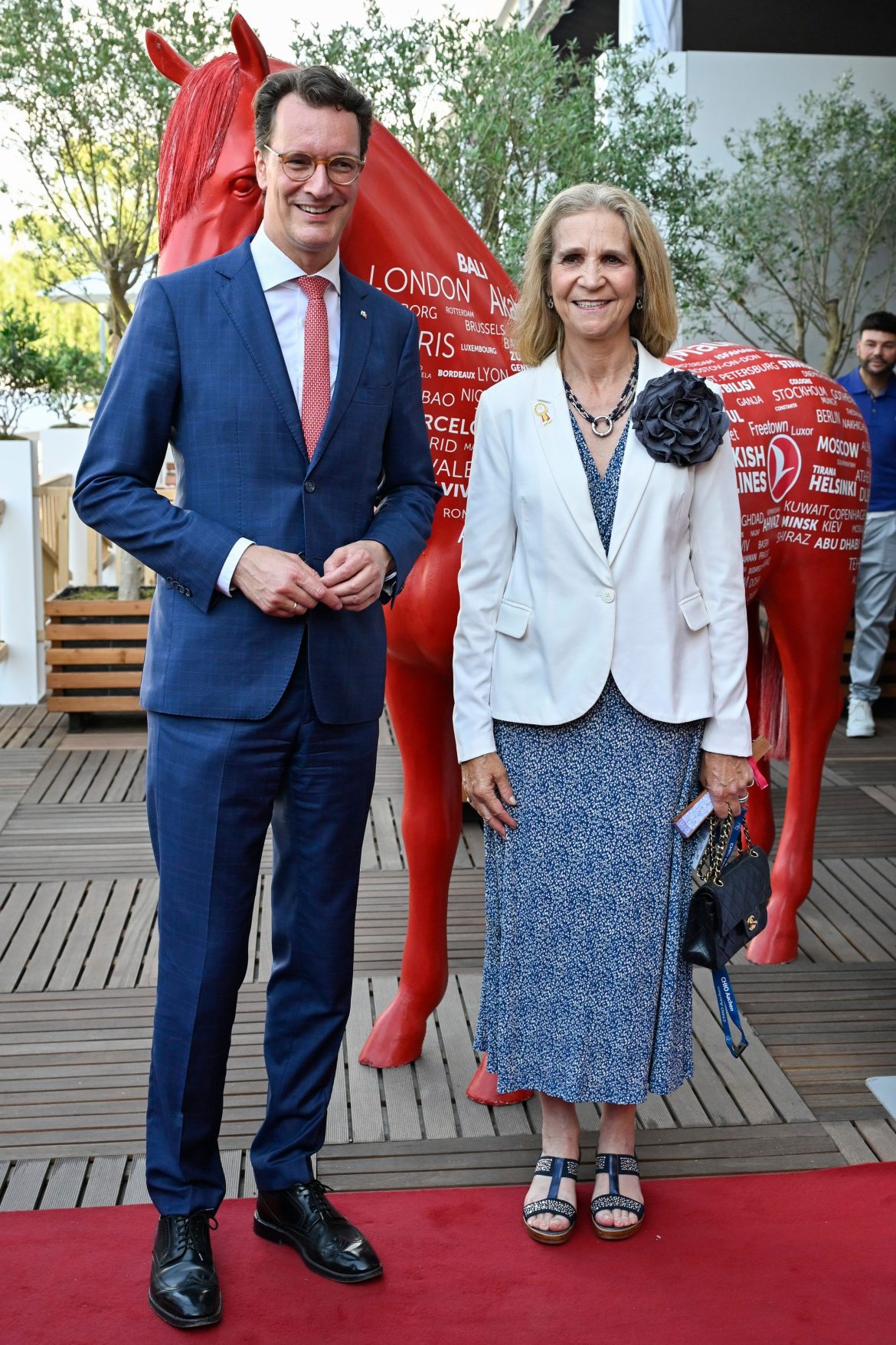 ​La infanta Elena representa a España en una cita ecuestre en Alemania 