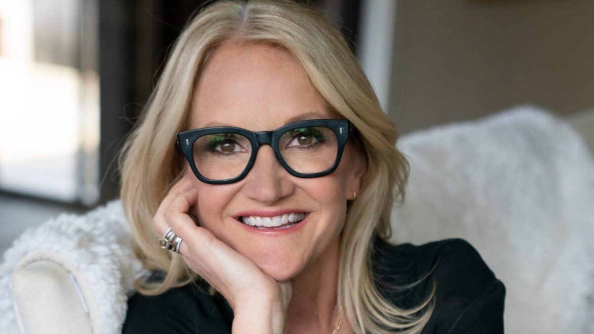 La rutina de Mel Robbins para ser más productiva y cuidar el bienestar