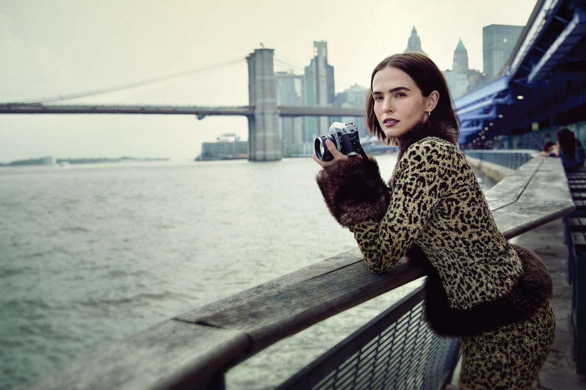 ​Zoey Deutch: “Ser una nepo baby es una suerte por varias razones. La primera es saber que puedes seguir tus sueños” 