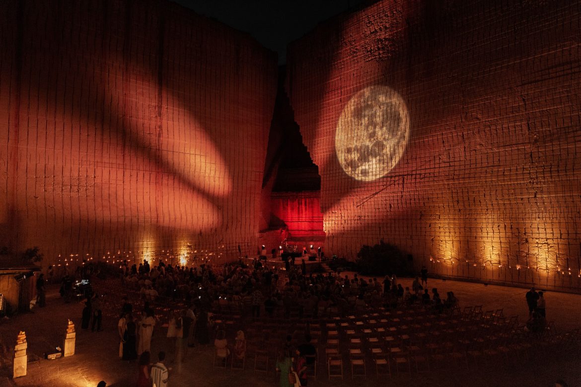 ​Lithica, una espectacular cantera de marés en Menorca convertida en escenario 