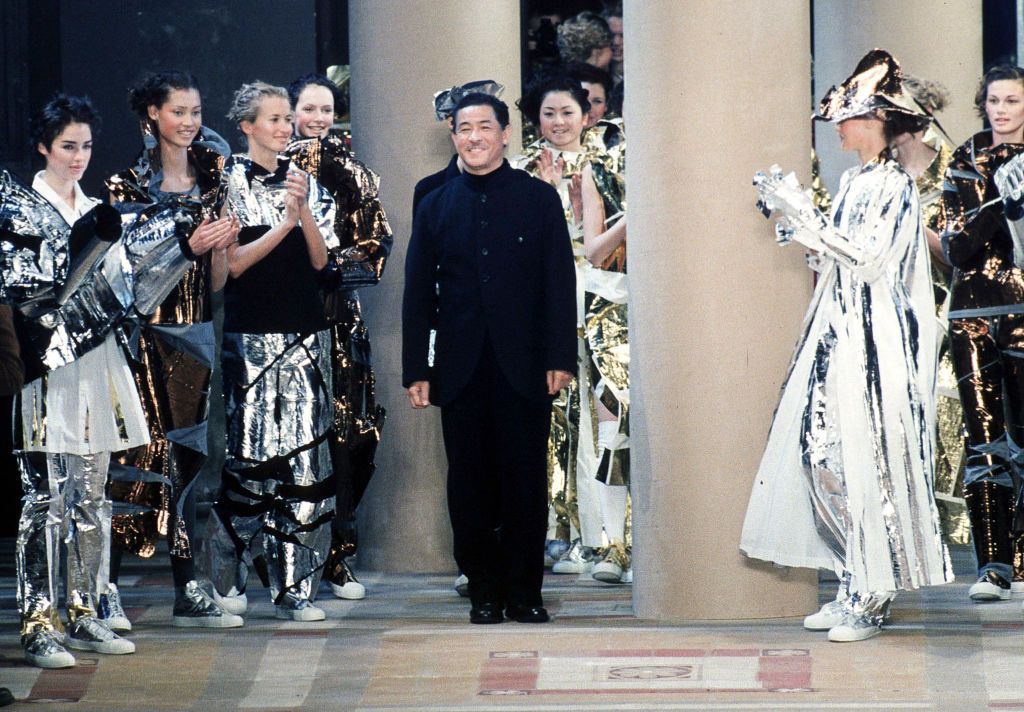​Silencio, distancia y absoluta confianza: la particular alianza entre Issey Miyake e Irving Penn 