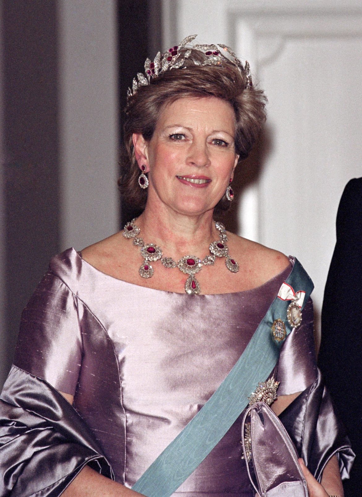 ​La reina Ana María cumple 79 años: recordamos cómo consiguió recuperar sus joyas tras abandonar Grecia 