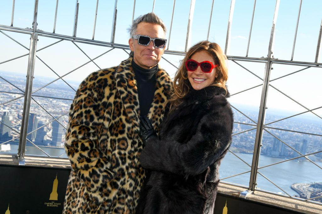 ​“15 años de amor, risas y la dosis justa de locura”: Ayda Field, la mujer de Robbie Williams, celebra su aniversario de boda 