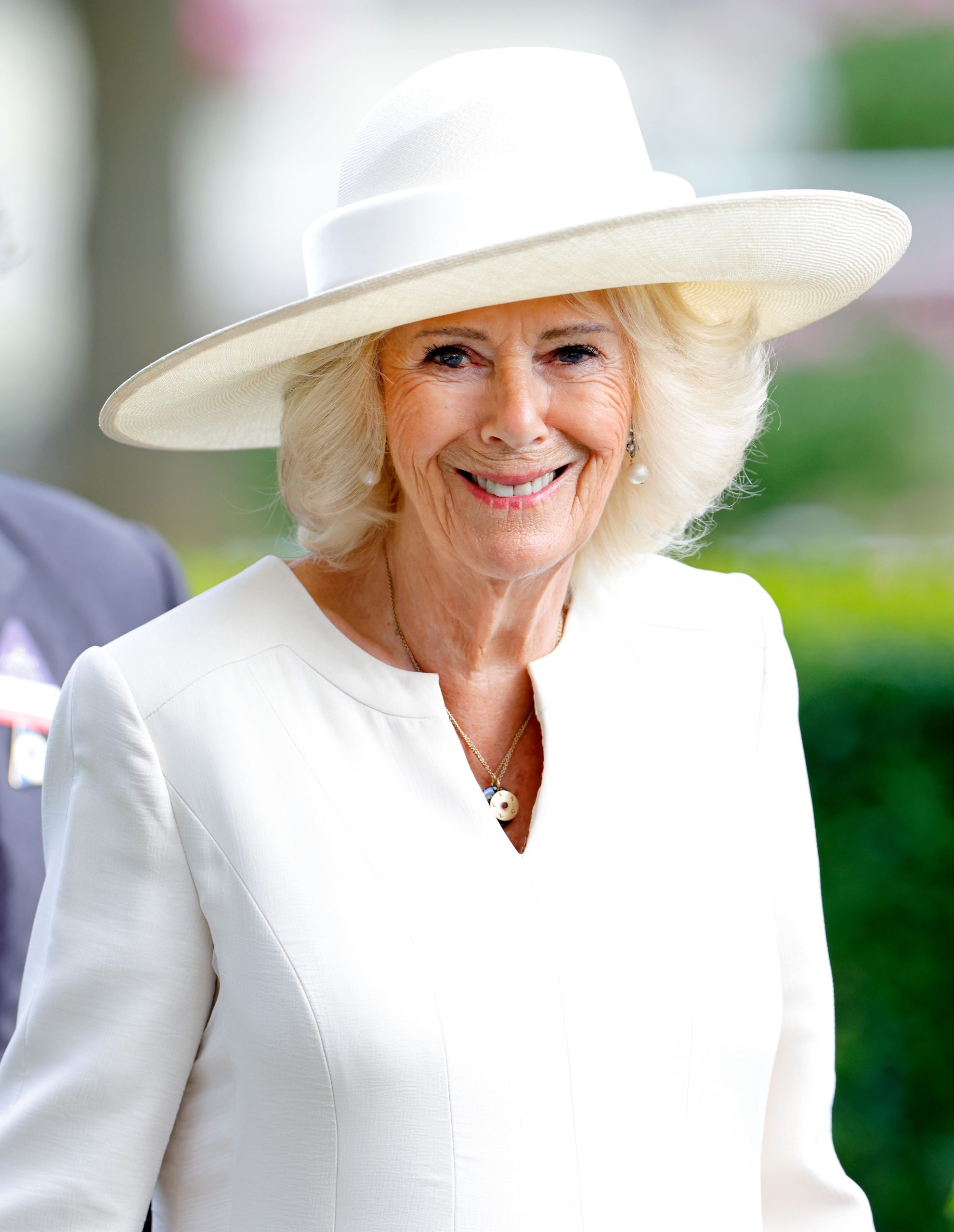 ​Las minivacaciones de Camilla: un viaje por Grecia en el Zenobia, el yate de 34 millones de euros de un milmillonario sirio 