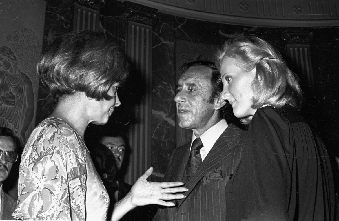 ​Joaquín Prat y Laura Valenzuela, la gran amistad que hoy conservan sus hijos: solo trabajaron juntos en un programa pero en los 60 su química traspasó la pantalla 