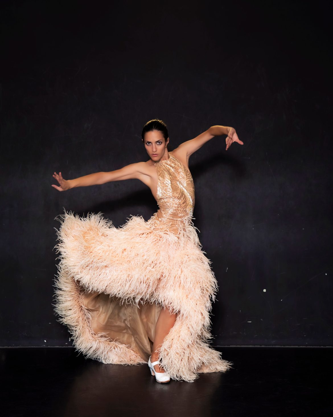 ​Oscar de la Renta diseña el vestuario de la bailaora Patricia Donn: “De alguna manera, para Oscar todo comenzó con el flamenco» 
