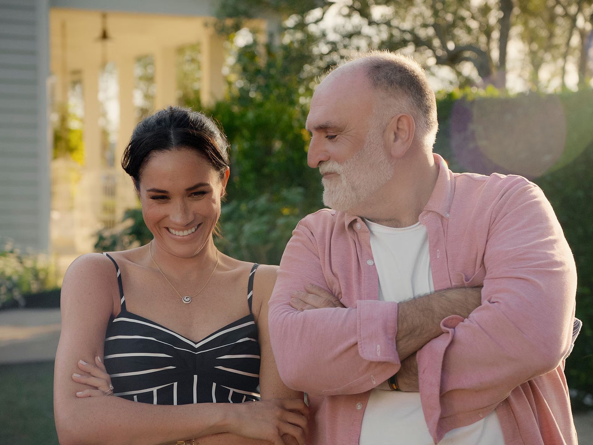 ​La reacción de José Andrés cuando Meghan Markle le dice que a Harry no le gusta la langosta: “¿Y te casaste con él?” 