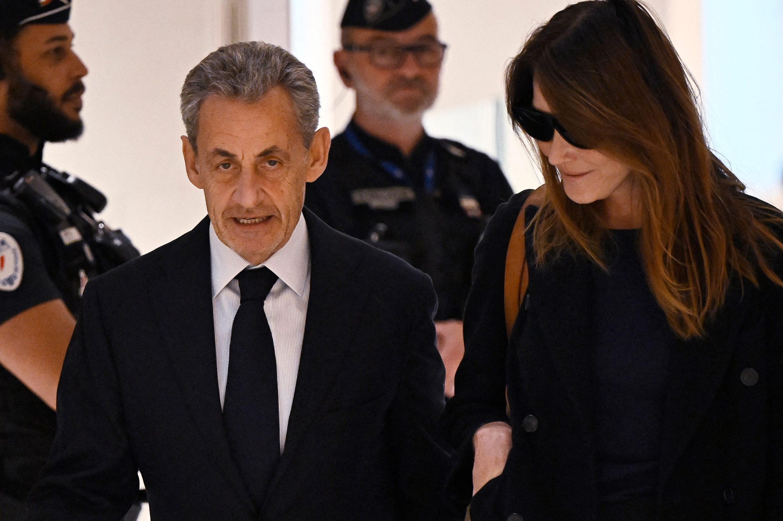 ​"Dormiré en prisión, pero con la cabeza bien alta": Nicolas Sarkozy, condenado a cinco años de cárcel 