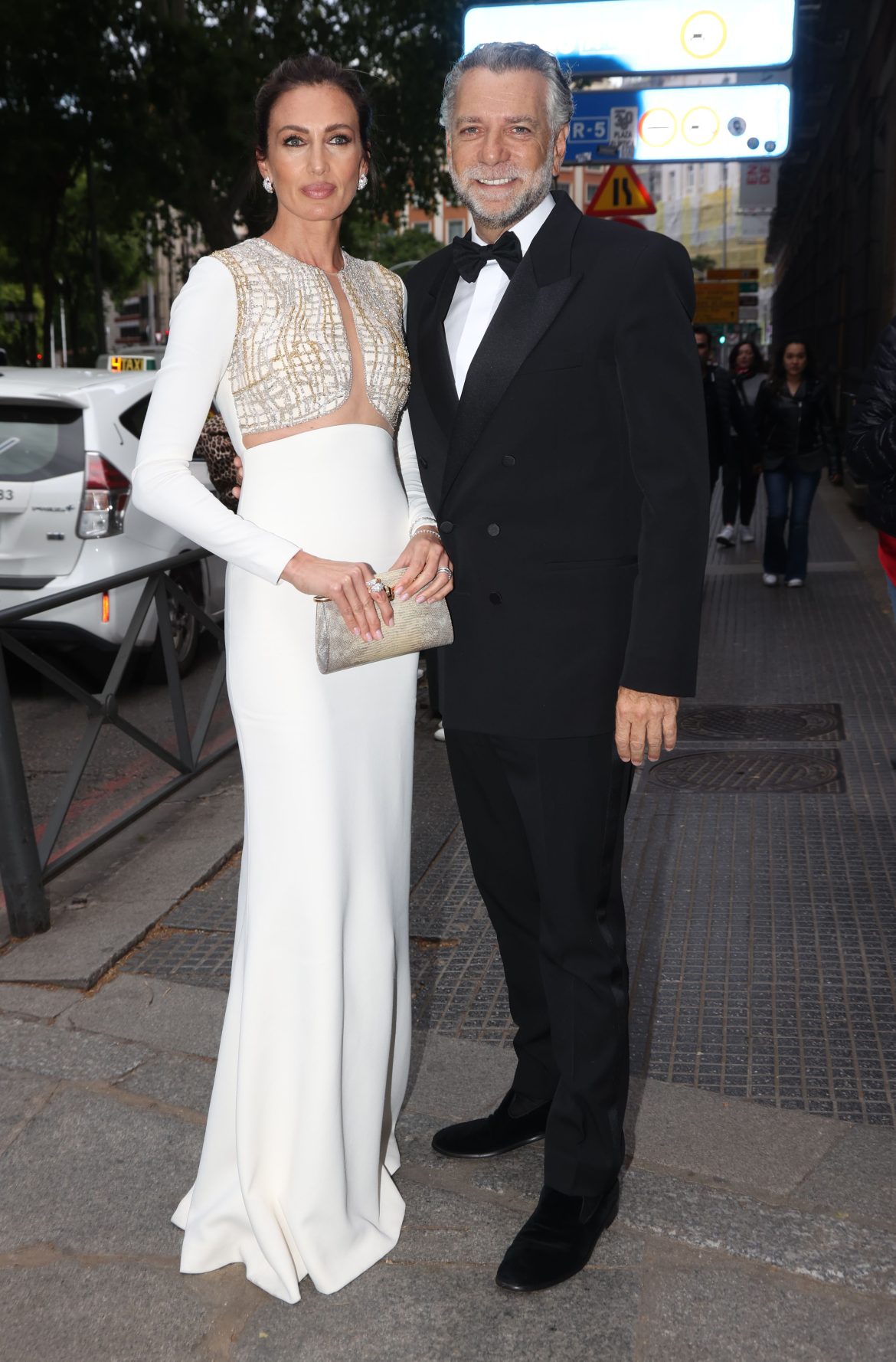 ​Nieves Álvarez y Bill Saad se casan: así es el empresario libanés educado entre Montreal y París, que tiene dos hijos (uno coach y otro modelo) y triunfa con los negocios en España 