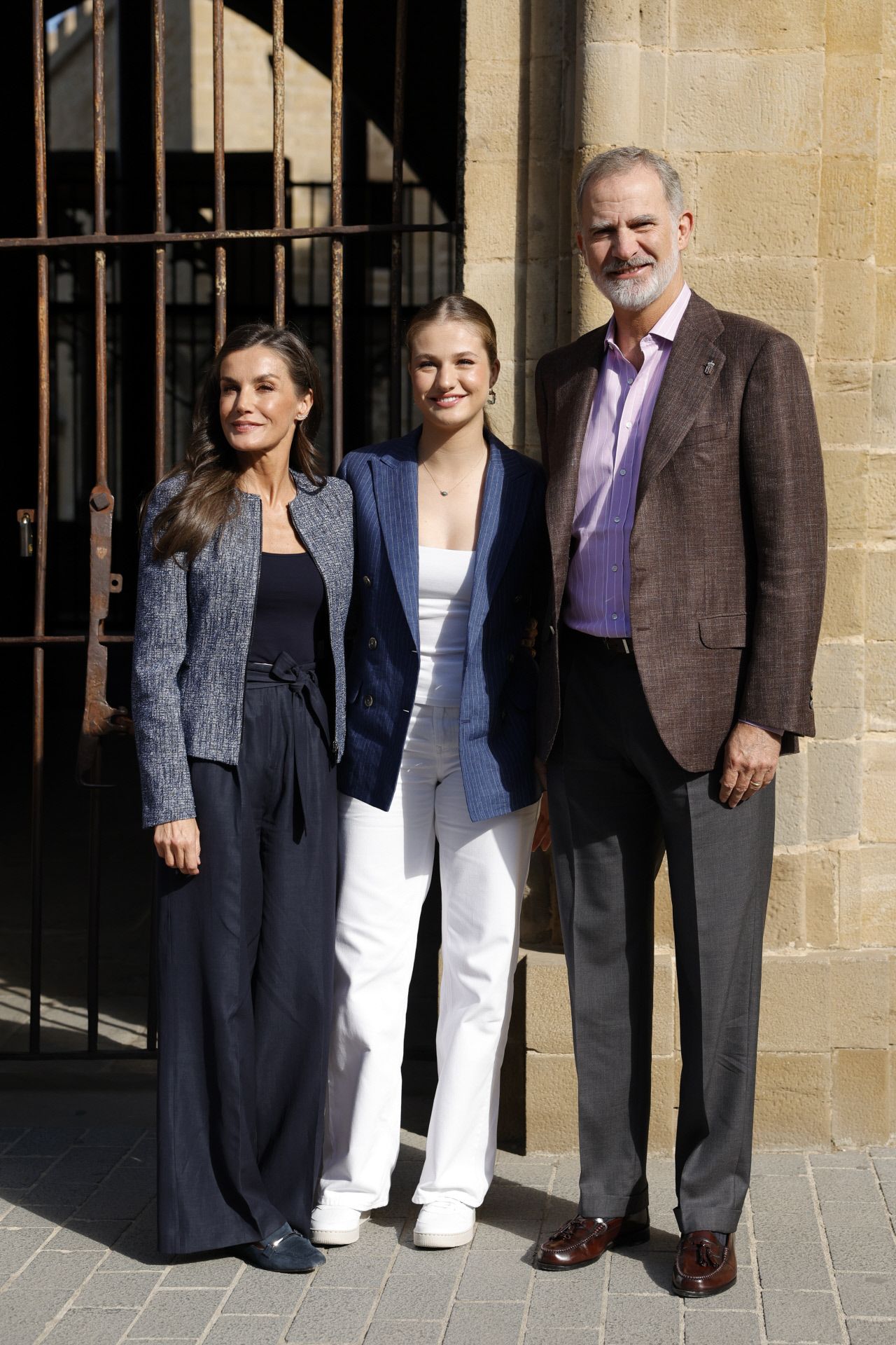 ​Leonor conoce la historia de su tocaya: la visita tras los pasos de Leonor de Trastámara en el palacio real de Olite 