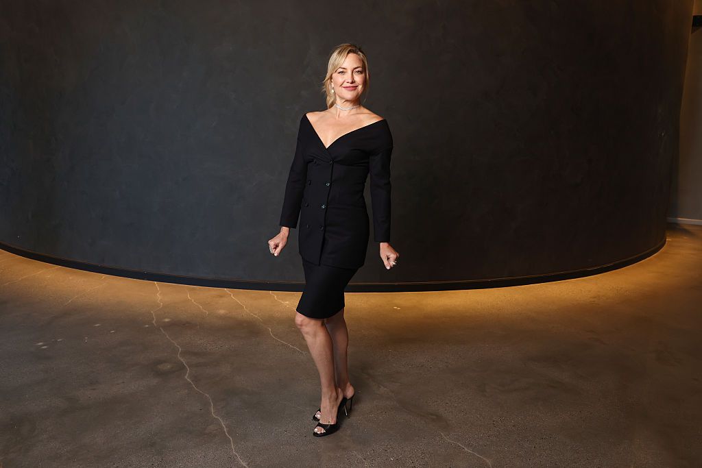 ​“Ignorar mis mensajes, no llevar bragas”: Drew Barrymore y Naomi Watts revelan sus placeres más vergonzosos en una tendencia de TikTok (y por ‘culpa’ de Kate Hudson) 