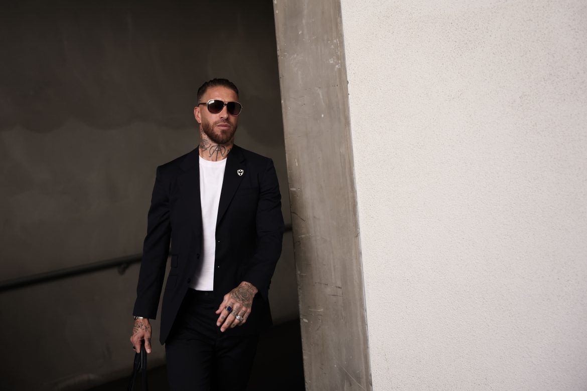 ​Sergio Ramos se marca un shakirazo desde un refugio de lujo mexicano: una mansión en la zona más segura de Monterrey, chófer y cocinero 24 horas y una pasión por la música (que no es la primera vez que hace pública) 