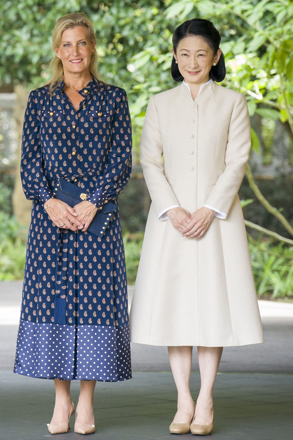 ​Valentino, Max Mara, Gabriela Hearst… El repertorio de vestidos florales de Sofía de Edimburgo en su viaje por Japón 