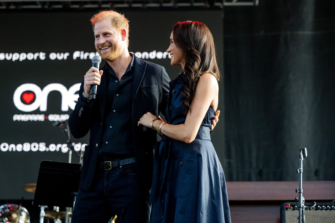​El príncipe Harry y Carlos III podrían verse a partir de ahora “con más frecuencia”, según la prensa británica 