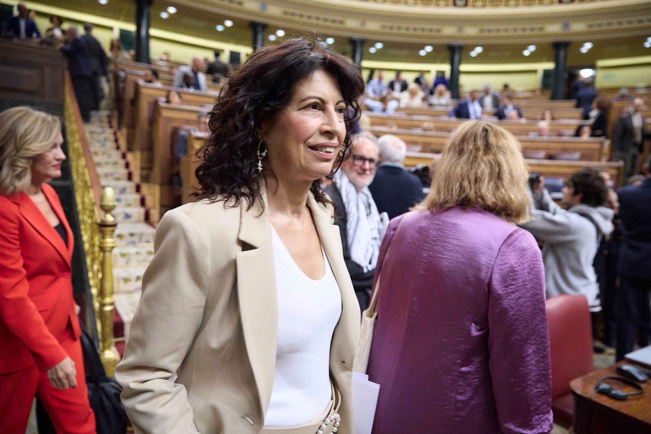 ​La reprobación a la ministra de Igualdad Ana Redondo, un acto tan simbólico como inútil 