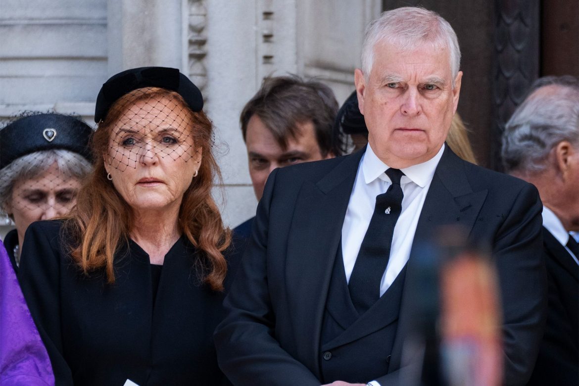 ​Sarah Ferguson esquivó lo peor del escándalo Epstein, pero un correo electrónico le está pasando factura 