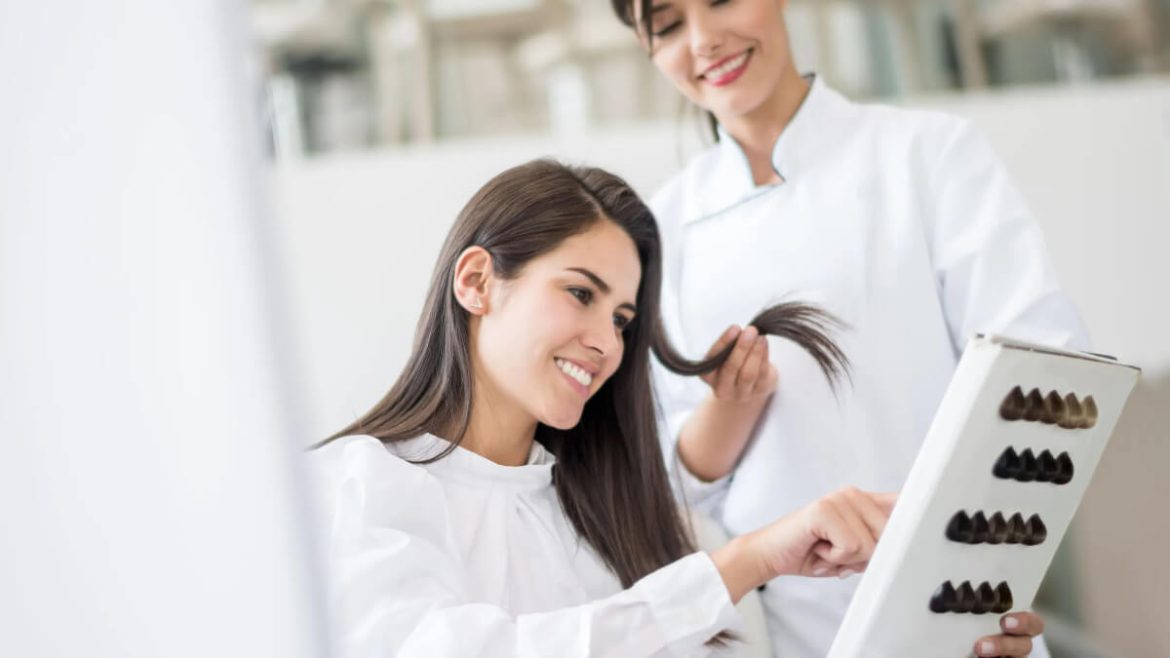 9 claves que debes saber antes de teñirte el cabello por primera vez