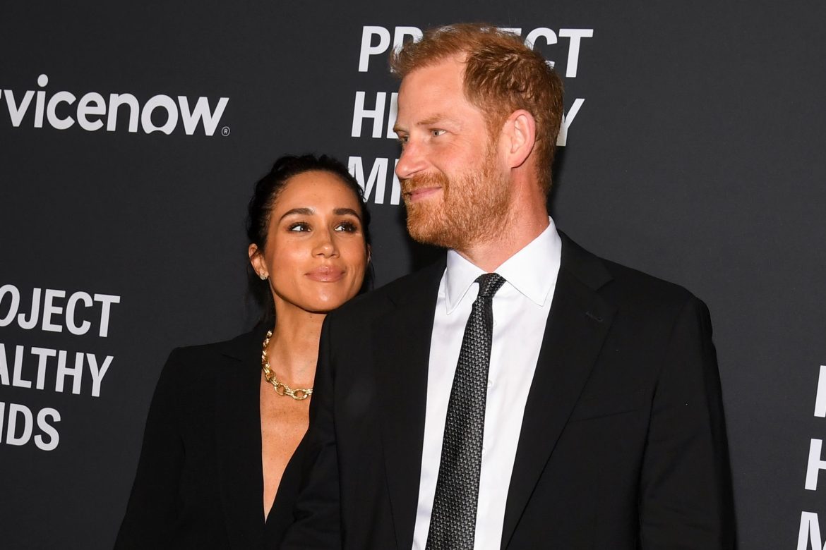 ​Meghan Markle y el príncipe Harry, trajeados y a juego para recoger un premio en una gala benéfica 