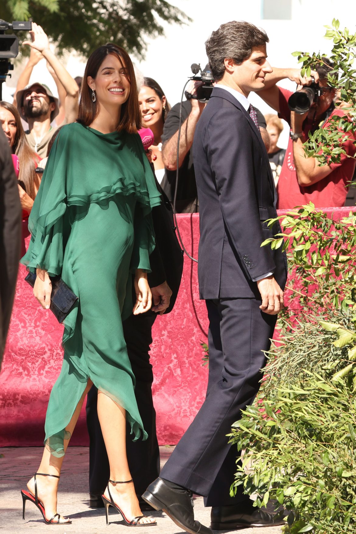 ​Sofía Palazuelo se viste con el color de la temporada: diseño ‘made in Spain’ tras el bautizo de su tercer hijo 