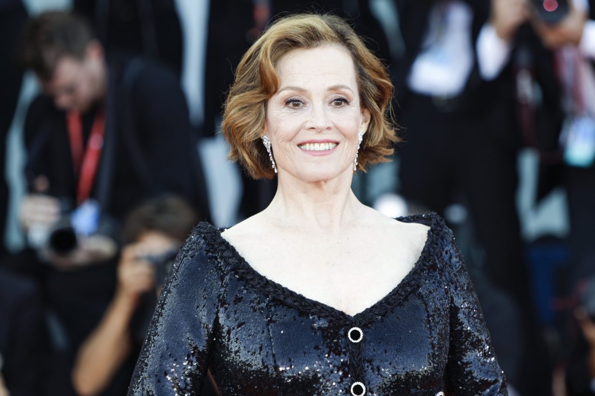 ​“Sería un Alien muy diferente, ya no correría por conductos de ventilación”: Sigourney Weaver desvela que está pensando volver a interpretar a Ripley 