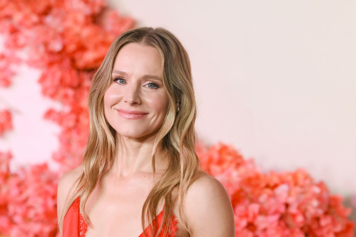 ​Kristen Bell, la niña que creció cantando en musicales: veganismo, jiu-jitsu y una boda que retrasó hasta la aprobación del matrimonio homosexual en California 