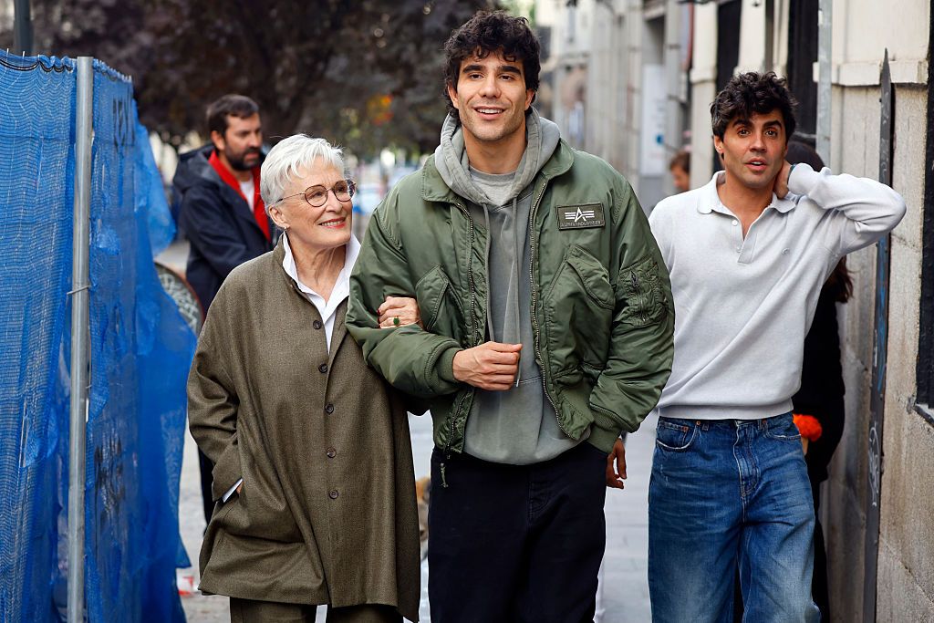 Cultura en Madrid, borracheras por Calabasas: la etapa más divertida de Glenn Close