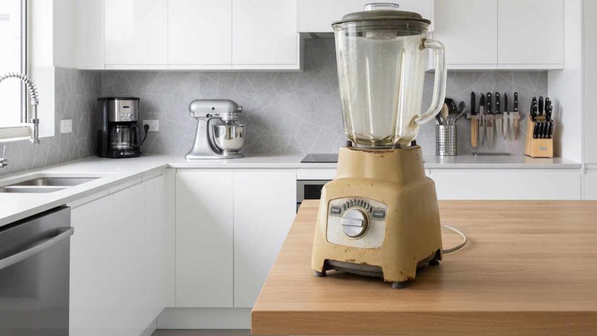 Por qué tus electrodomésticos se vuelven amarillos (y cómo devolverles su color original)