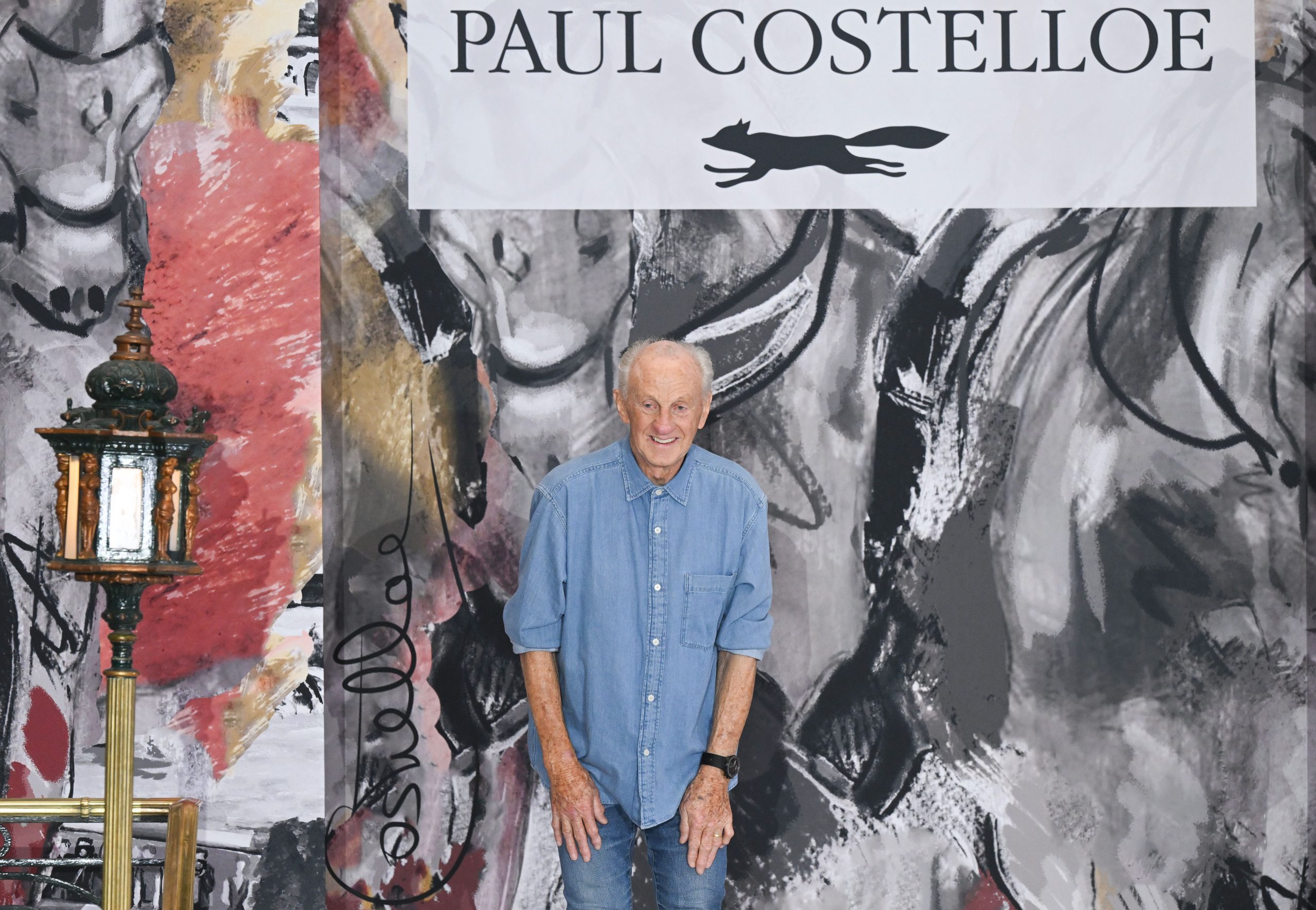 ​Adiós a Paul Costelloe, el diseñador personal de Diana de Gales y responsable de algunos sus looks más memorables 