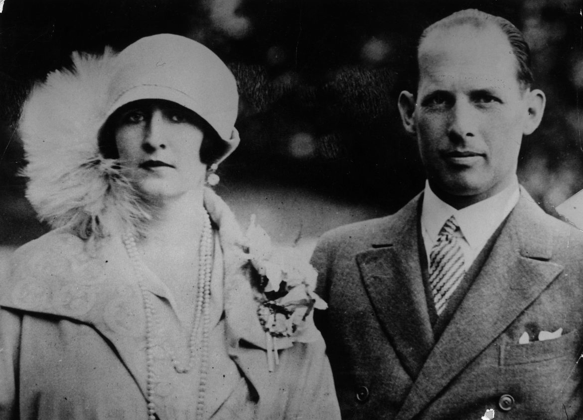 ​Un mono asesino, un matrimonio desgraciado y una adopción difícil de explicar: la intensa vida de Isabel, reina de Grecia y princesa de Rumanía que conspiró contra la Corona 