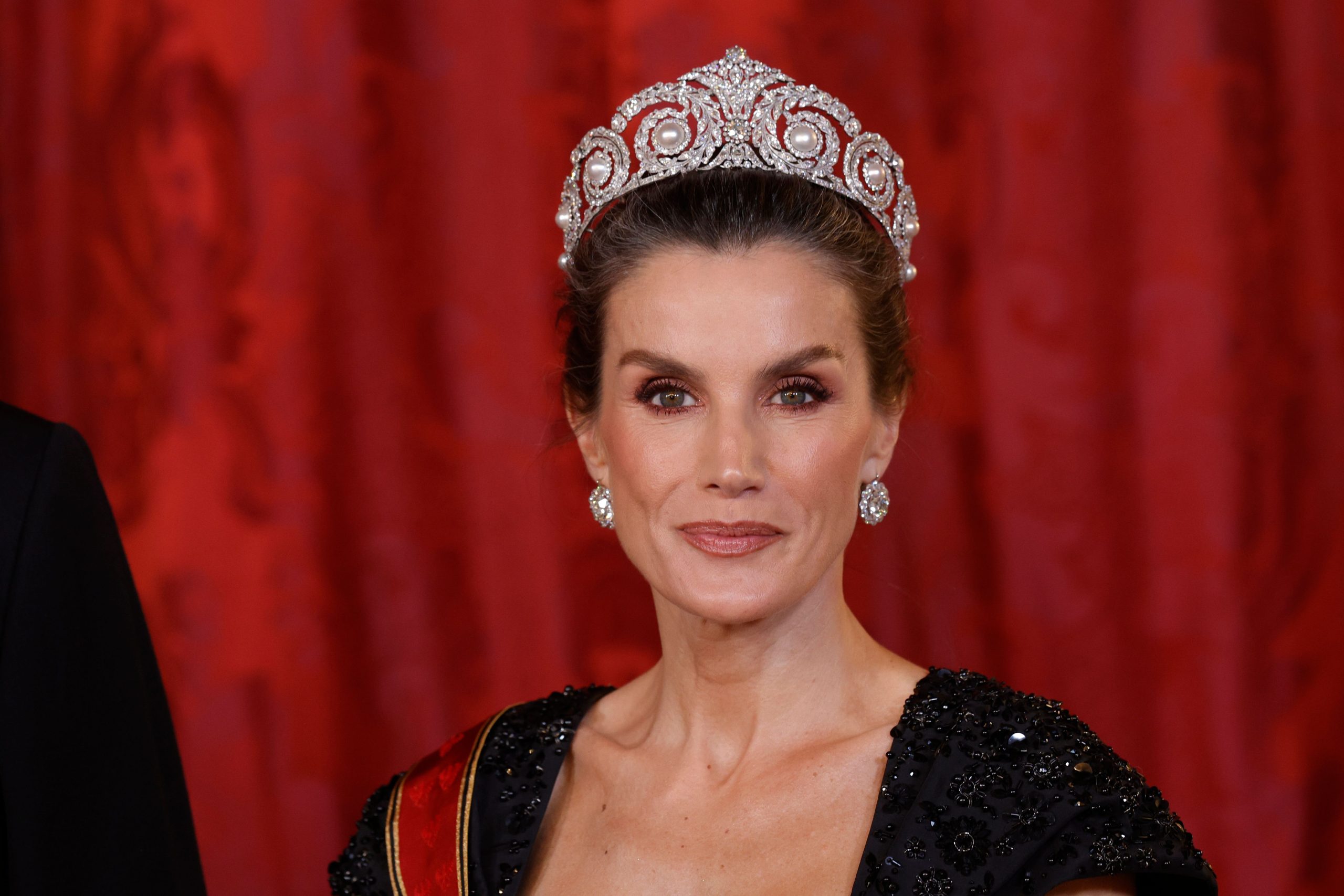 La reina Letizia recupera la tiara Cartier, la favorita de la reina Sofía, para el banquete de estado ofrecido al presidente alemán