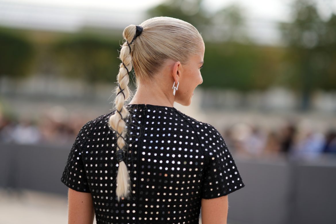 ​La coloración que oculta las canas y aporta luz al cabello “con resultados brillantes y naturales» 