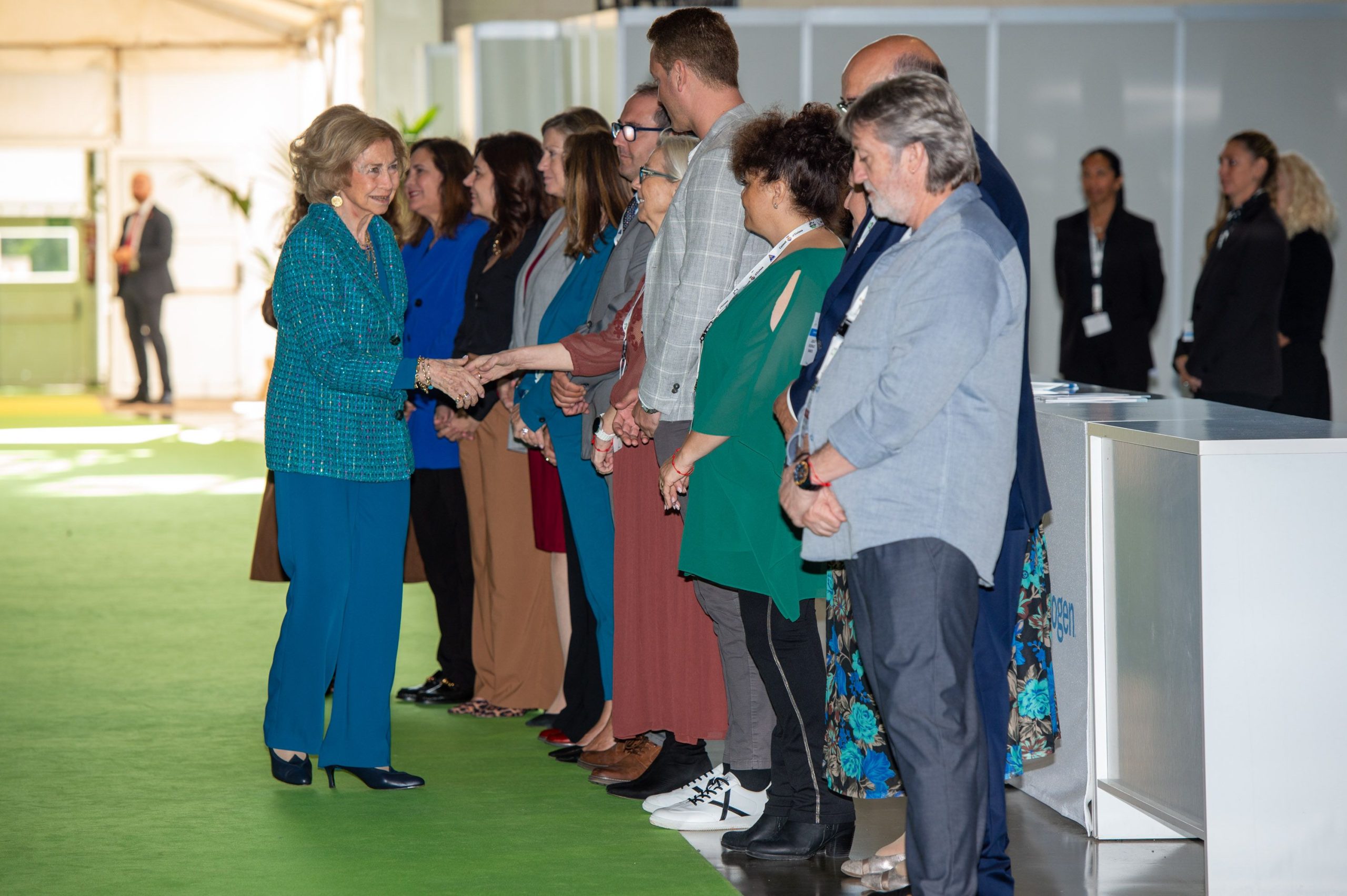 ​Un frente común tras la Reconciliación de Juan Carlos: Felipe, Letizia y Sofía llenan de actos oficiales el día después de las memorias del emérito 