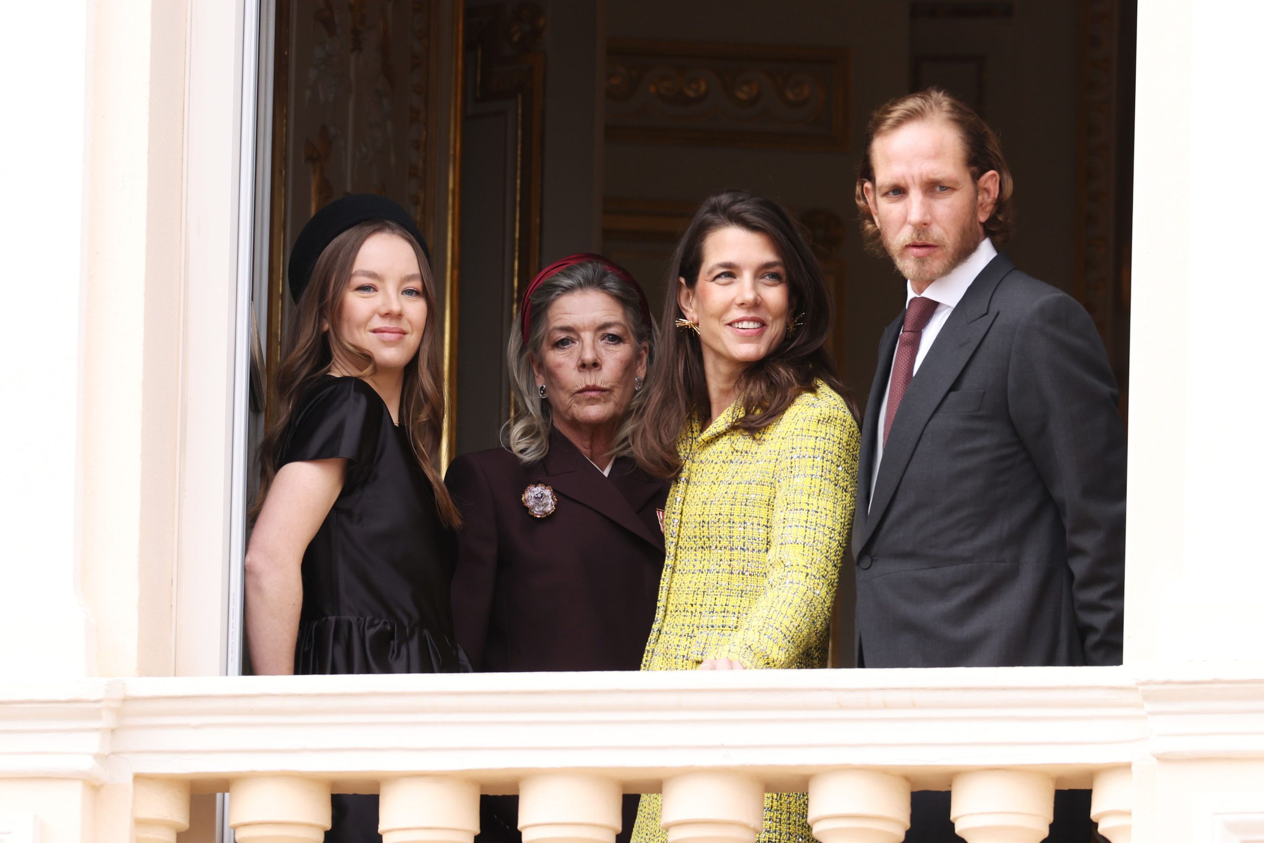 ​Del dos piezas de Chanel de Charlotte Casiraghi, el vestido clásico Dior de Beatrice Borromeo o el Prada de Alexandra de Hannover: pasarela de estilo en el Día Nacional de Mónaco 