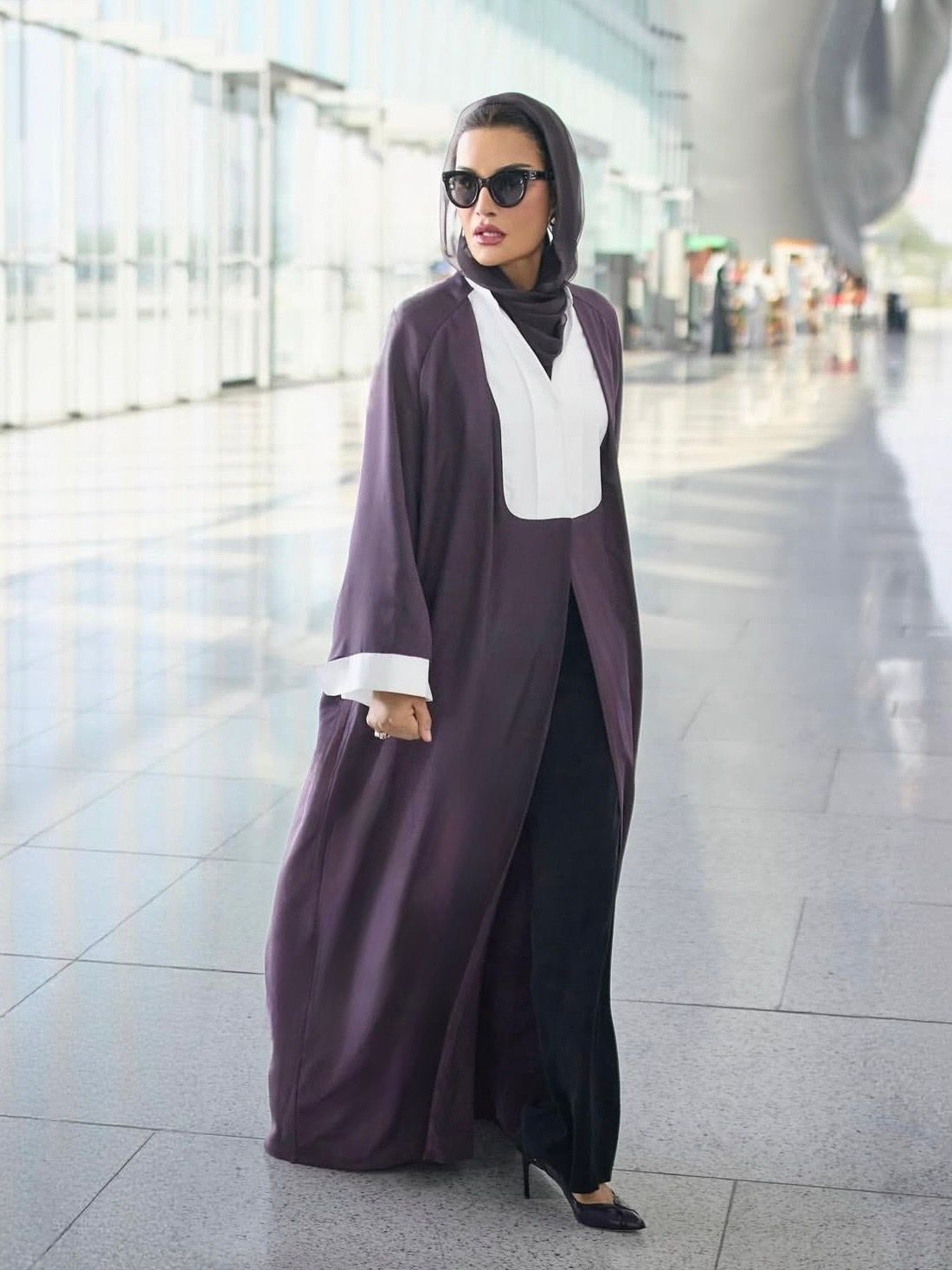 ​Sheikha Moza bint Nasser, jequesa de Catar, comparte diseñador español con la reina Letizia: Juan Vidal 