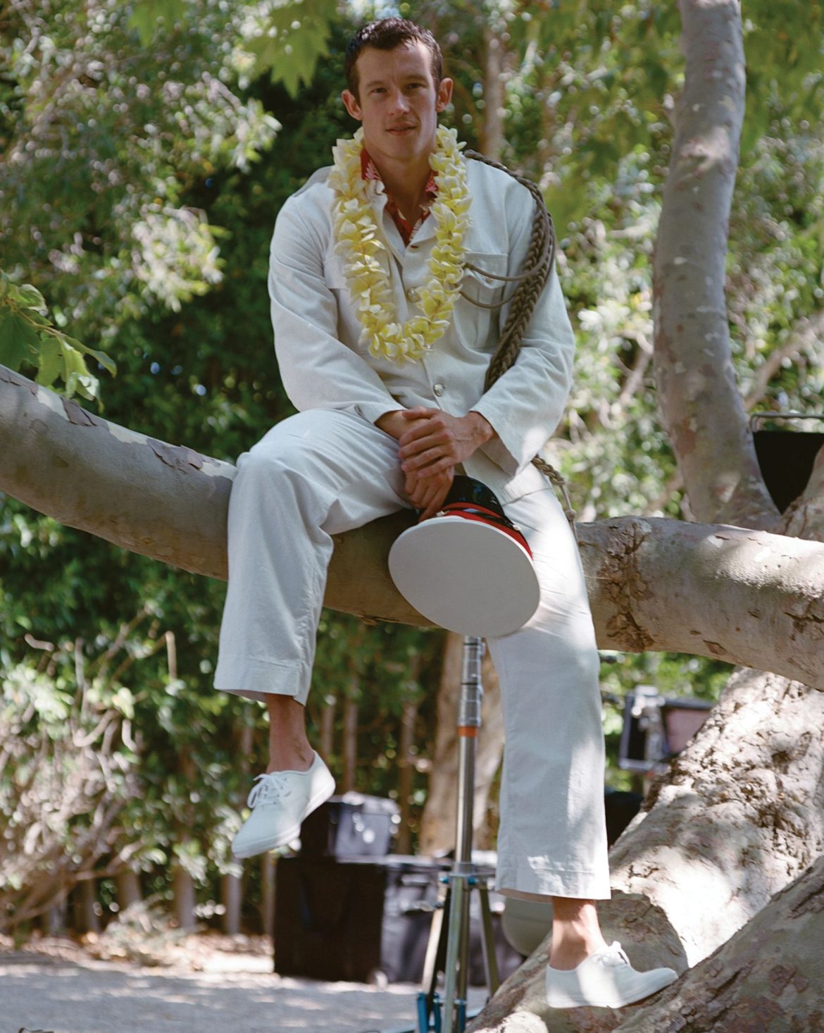 ​Callum Turner: “Salen muchas noticias diciendo que vamos a adquirir una casa en sitios de los que nunca he oído hablar. La gente pregunta: ‘¿Vais a comprar en algún lugar de España?’. Es bastante estrafalario” 