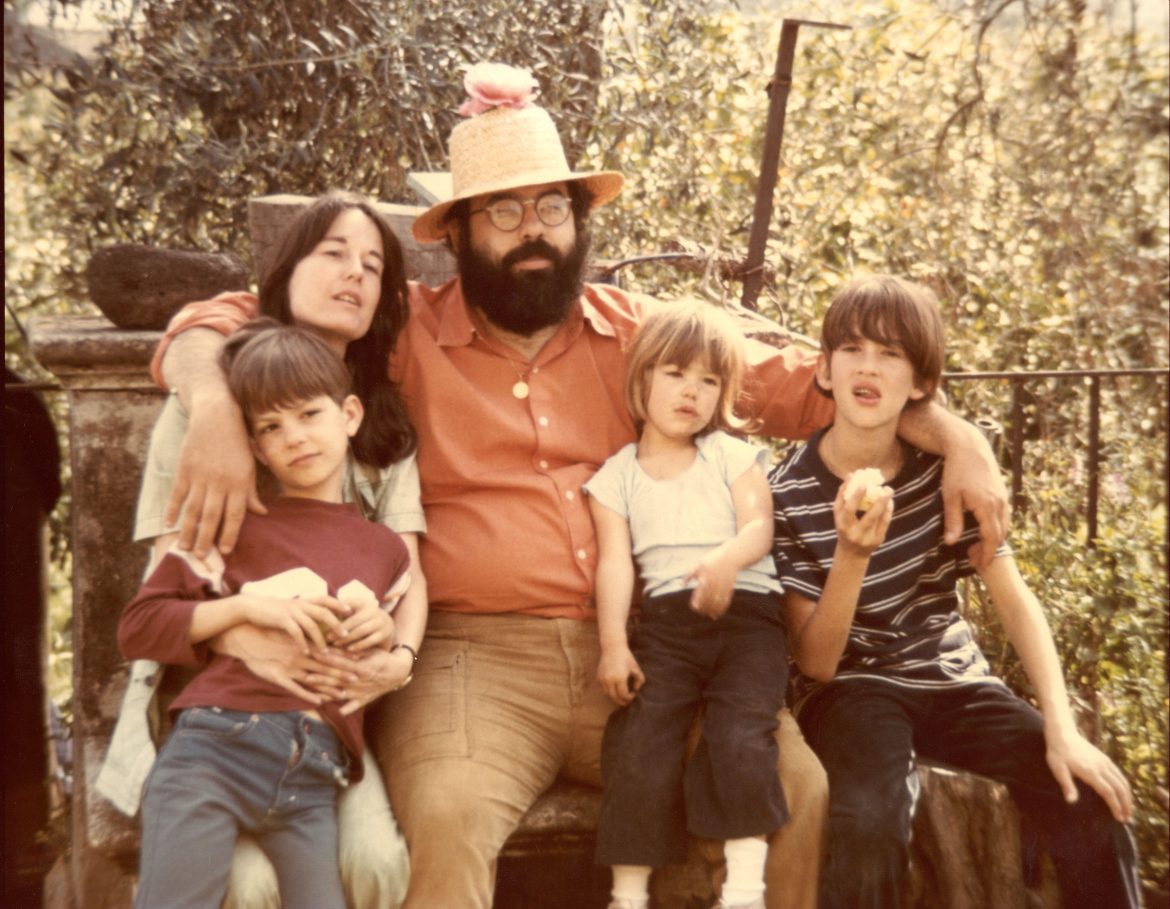 ​Ya conoces a Francis, Roman y Sofia Coppola. Es hora de que conozcas a Eleanor 