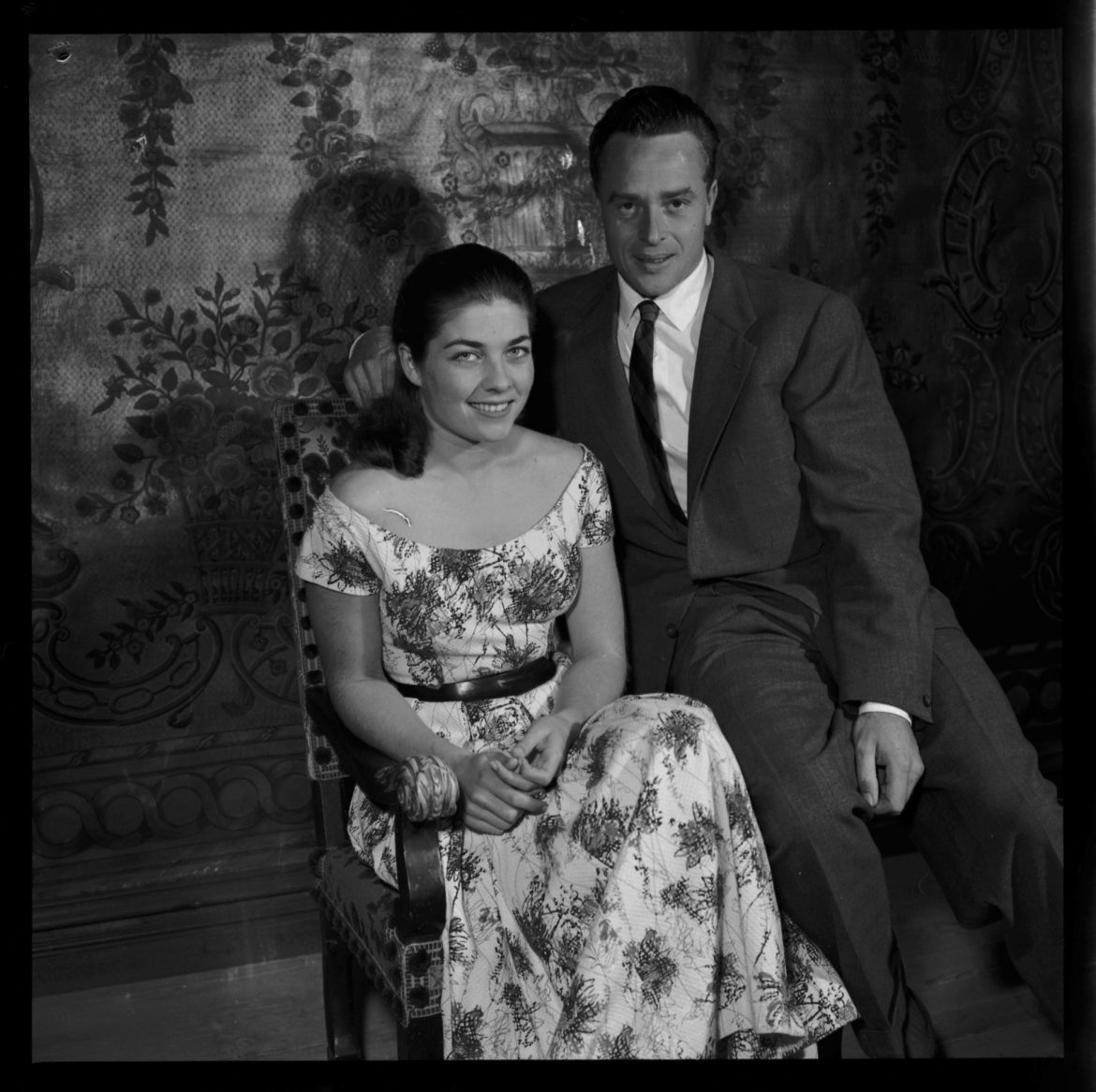 ​El “amor imposible” por Helena de Orleans («en su honor llamé Elena a mi hija mayor»), Gabriela de Saboya, una “hija de republicanos”, una Miss Universo… La juventud enamoradiza de Juan Carlos, contada en sus memorias 