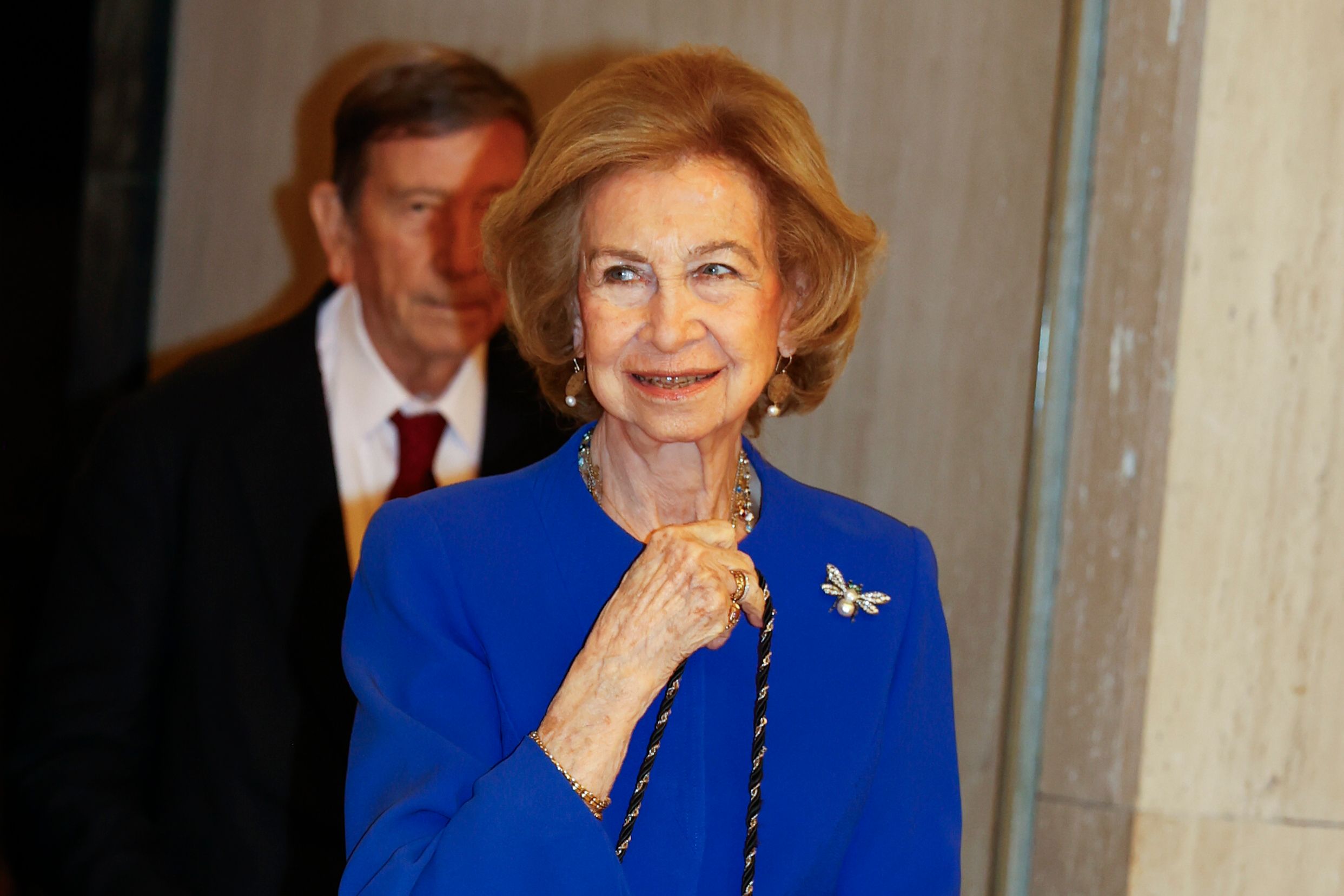 ​La reina Sofía reaparece un día después de la publicación de las memorias del rey Juan Carlos en España 