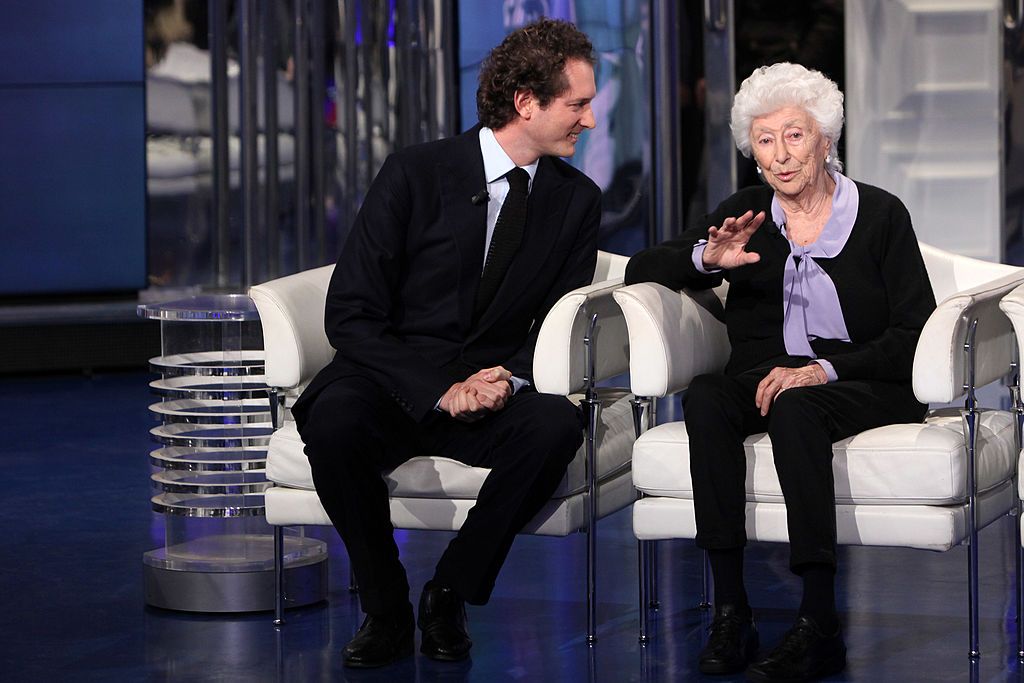 ​Maria Sole Agnelli, la hermana de Gianni que ha fallecido a los 100 años: condesa dos veces, extremadamente austera, tenía una tétrica escultura y un caballo olímpico (y era la segunda mayor accionista del imperio familiar) 