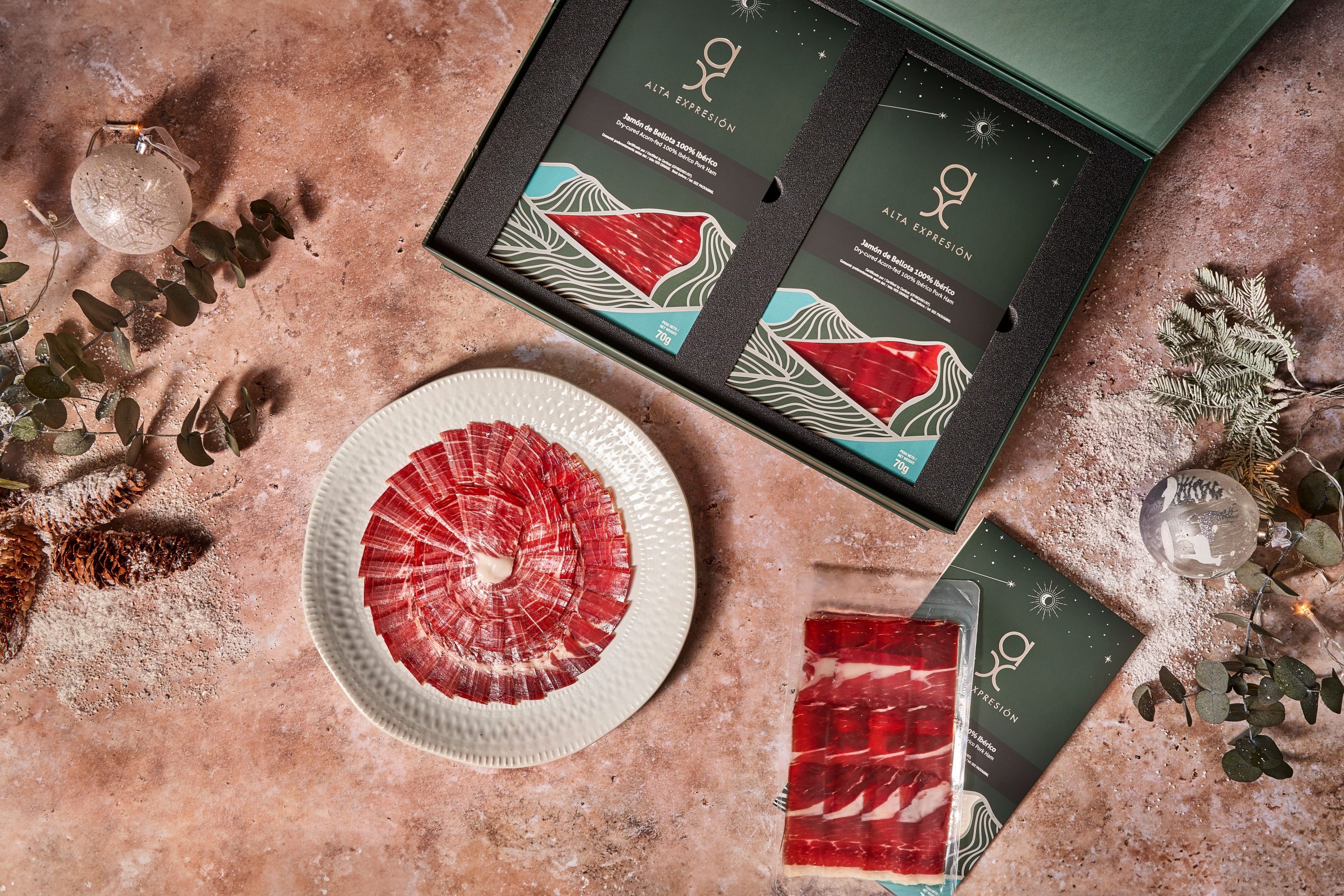 Los ibéricos que necesitas para crear la cesta de Navidad perfecta