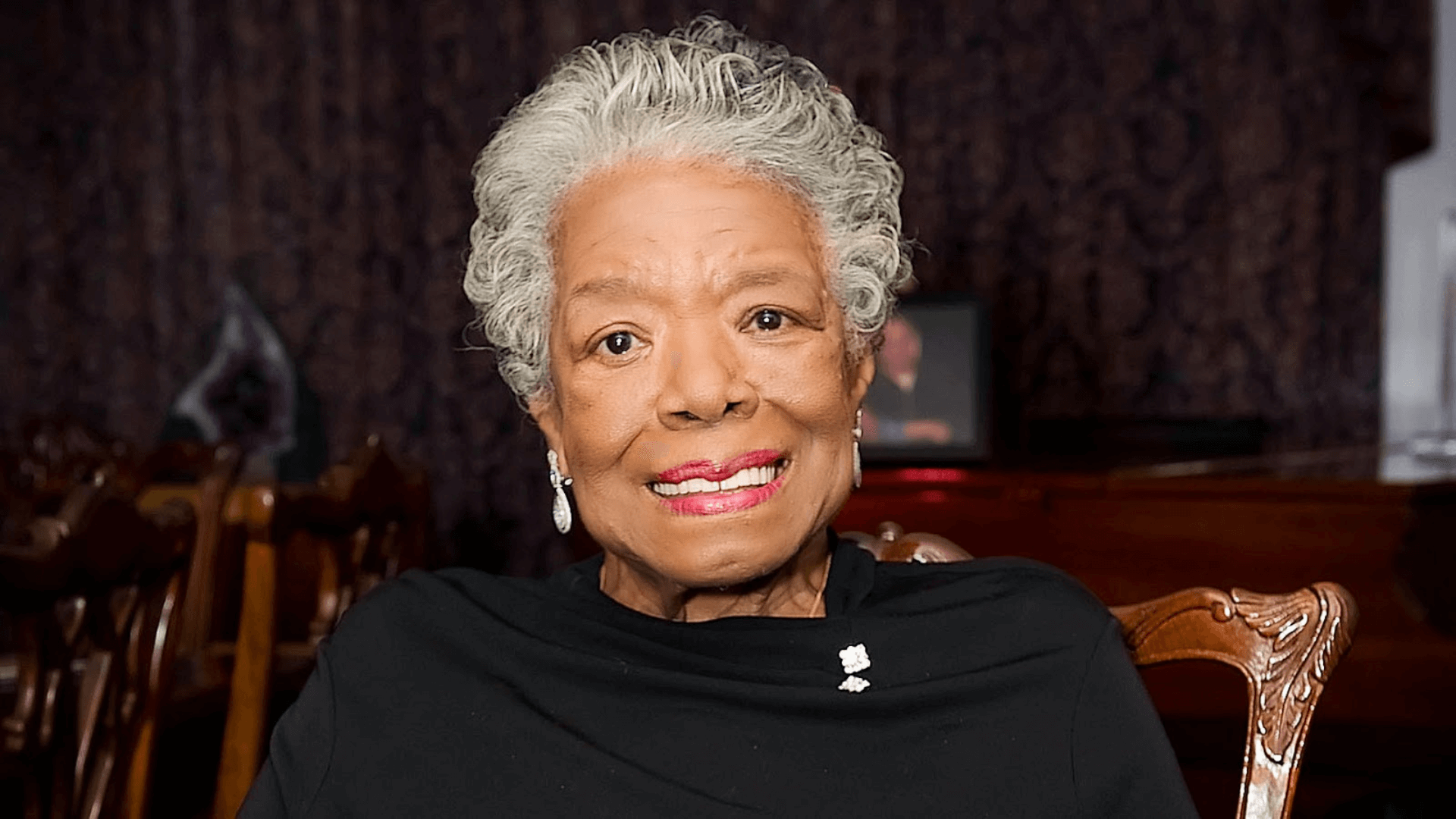 Maya Angelou, poeta, “El coraje es la más importante de todas las virtudes”