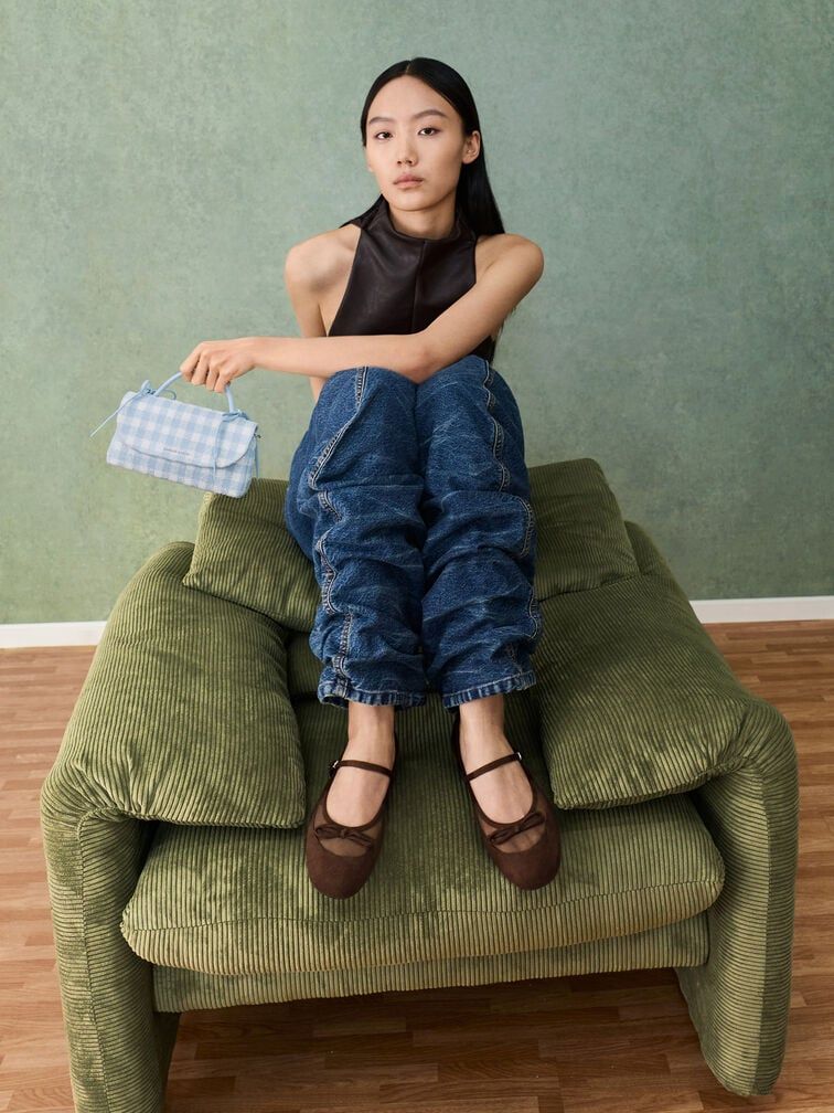 ​Los #FavoritosVF de la semana: un brillo de labios con fragancia a juego, el toque brillante para el invierno y la colección para adelantar la primavera 