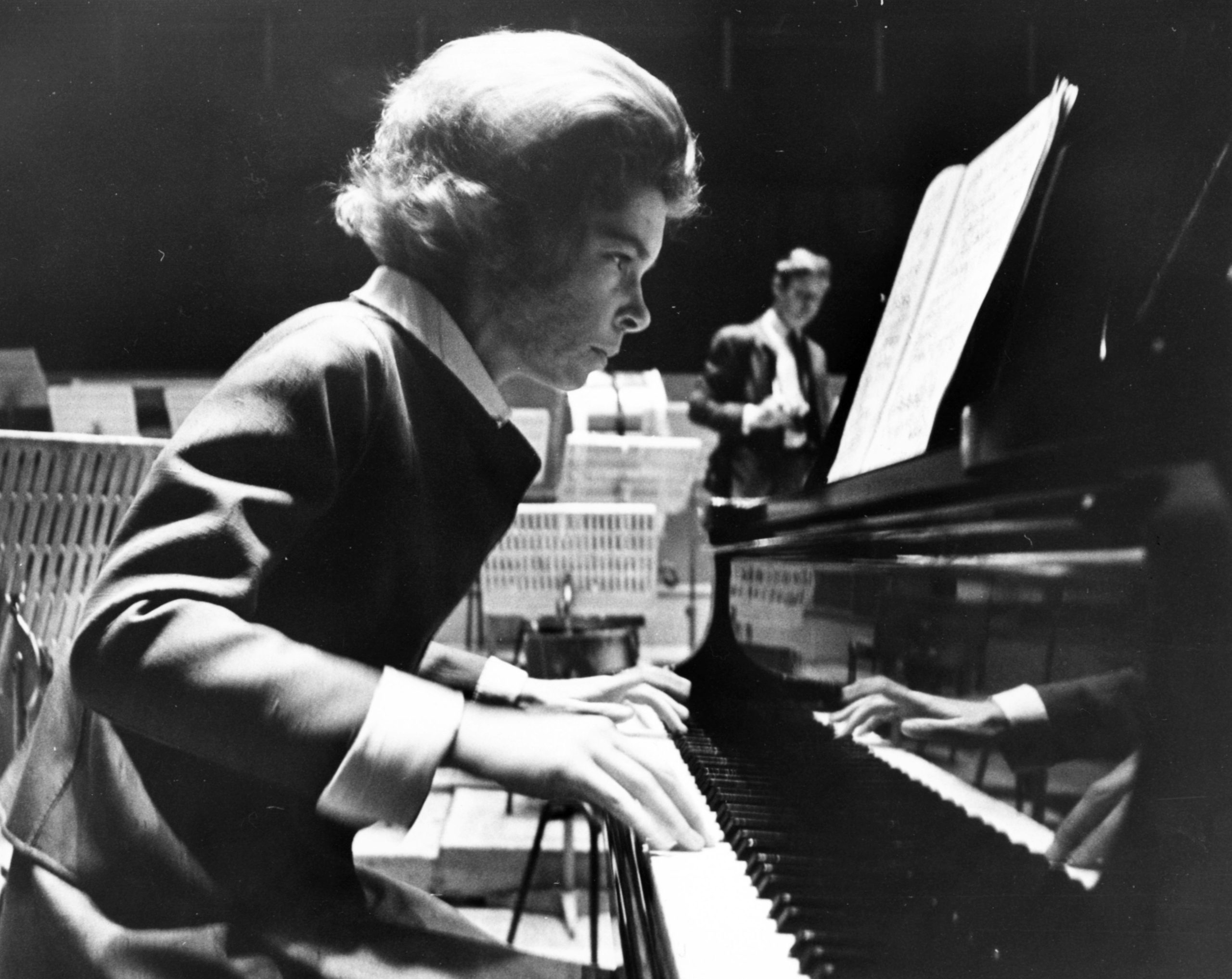 ​Cuando Irene de Grecia era la “princesa pianista”: del concierto que dio ante Carlos III a la amistad con el prestigioso músico de Nueva York que no dejaron que llegara a más 