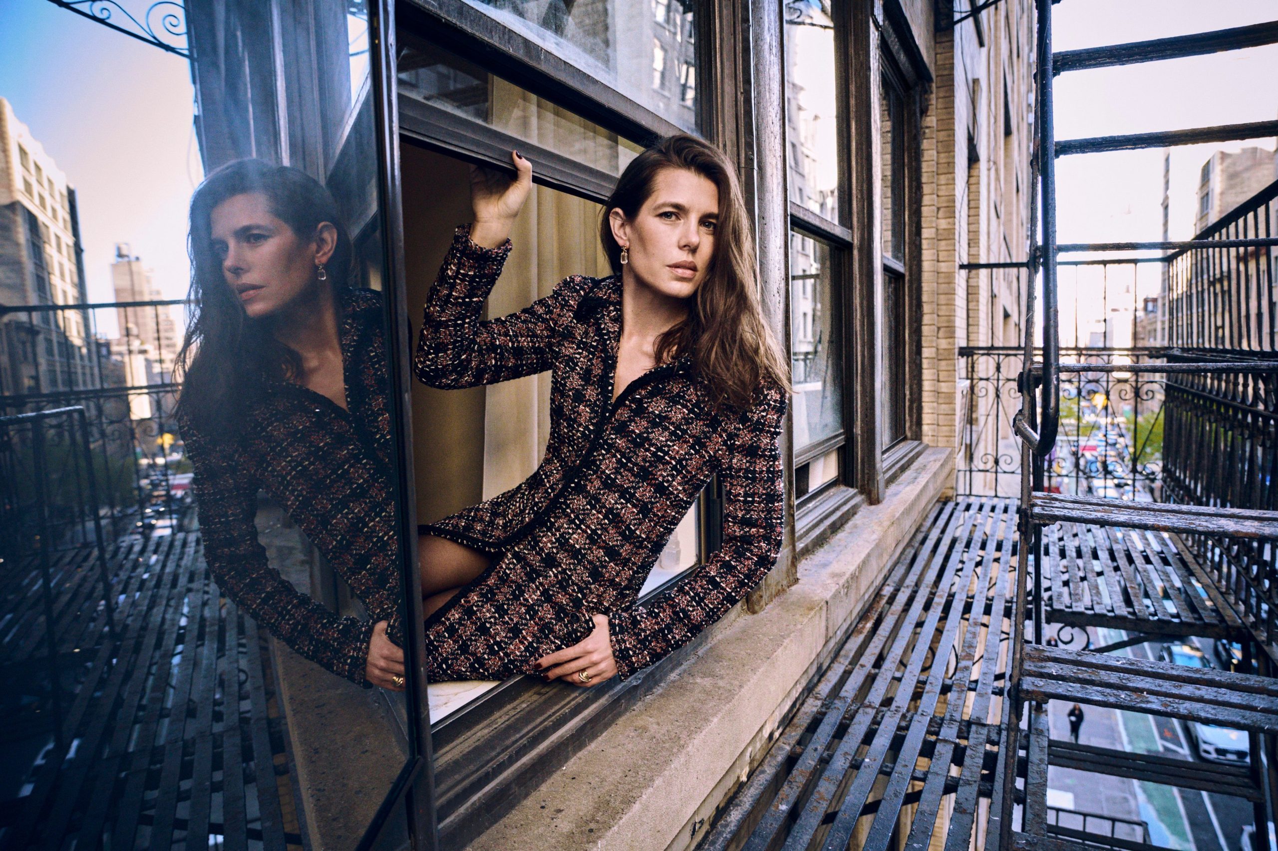 ​Hemos leído La Fêlure, el nuevo libro de Charlotte Casiraghi: una huida lejos de las apariencias y una invitación a escuchar lo que normalmente permanece en silencio 