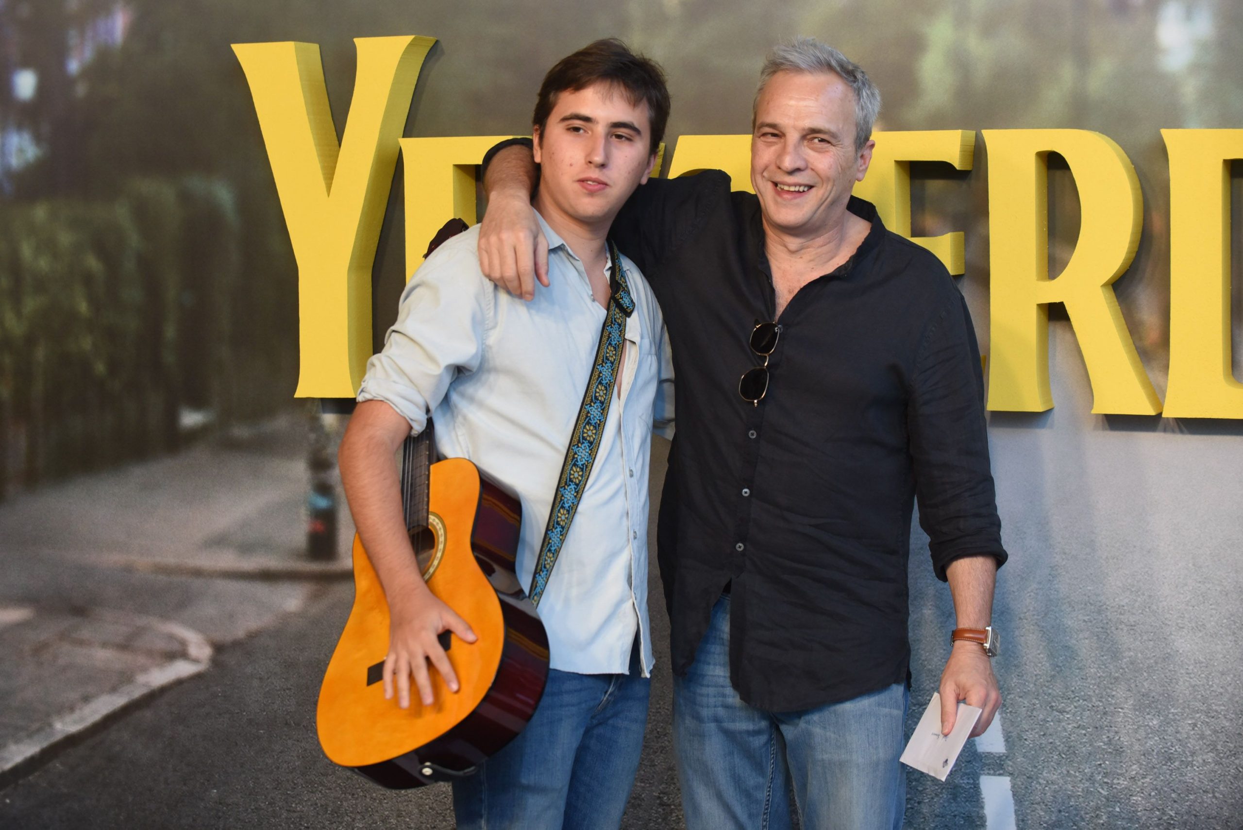 ​Daniel, el hijo de David Summers que tiene un grupo con el bajista de Taburete y ha producido la primera canción de Irini Fournier, ahijada de Irene de Grecia 