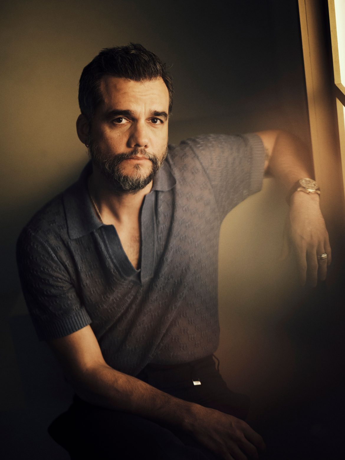 ​Wagner Moura: «Jair Bolsonaro fue presidente por la Ley de Amnistía que hizo que la gente olvidase lo horrible que podía ser un hombre así; él recuperó los valores de la dictadura en Brasil” 