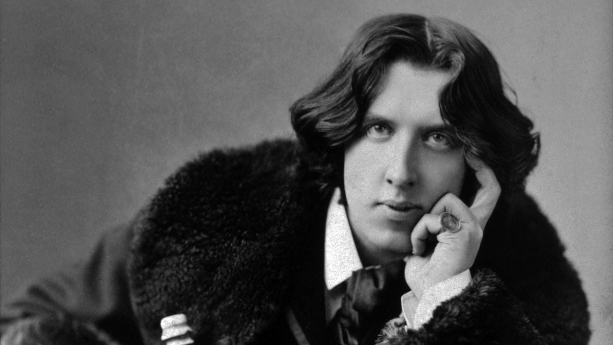Oscar Wilde, escritor irlandés, “La experiencia es simplemente el nombre que damos a nuestros errores”