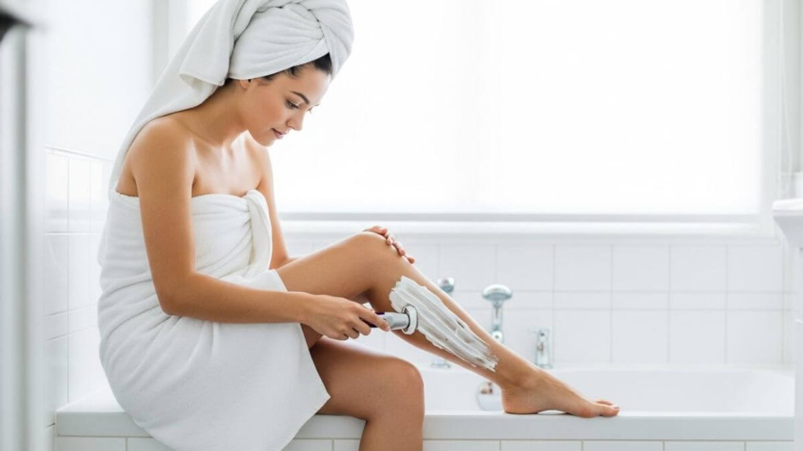 Piel de fresa en invierno: por qué pasa y cómo evitar pelos enquistados al depilarte