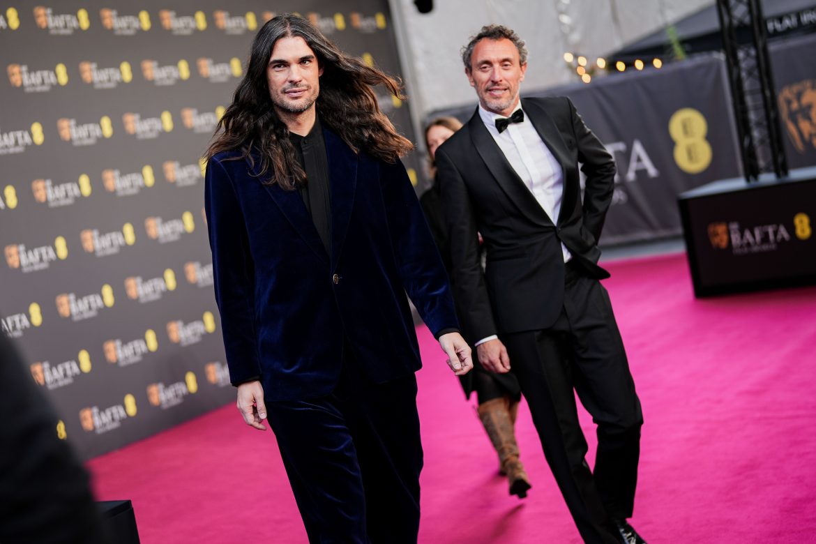 ​Óliver Laxe se va de vacío frente a Valor sentimental y Una batalla tras otra arrasa: Todos los ganadores de los BAFTA 2026 