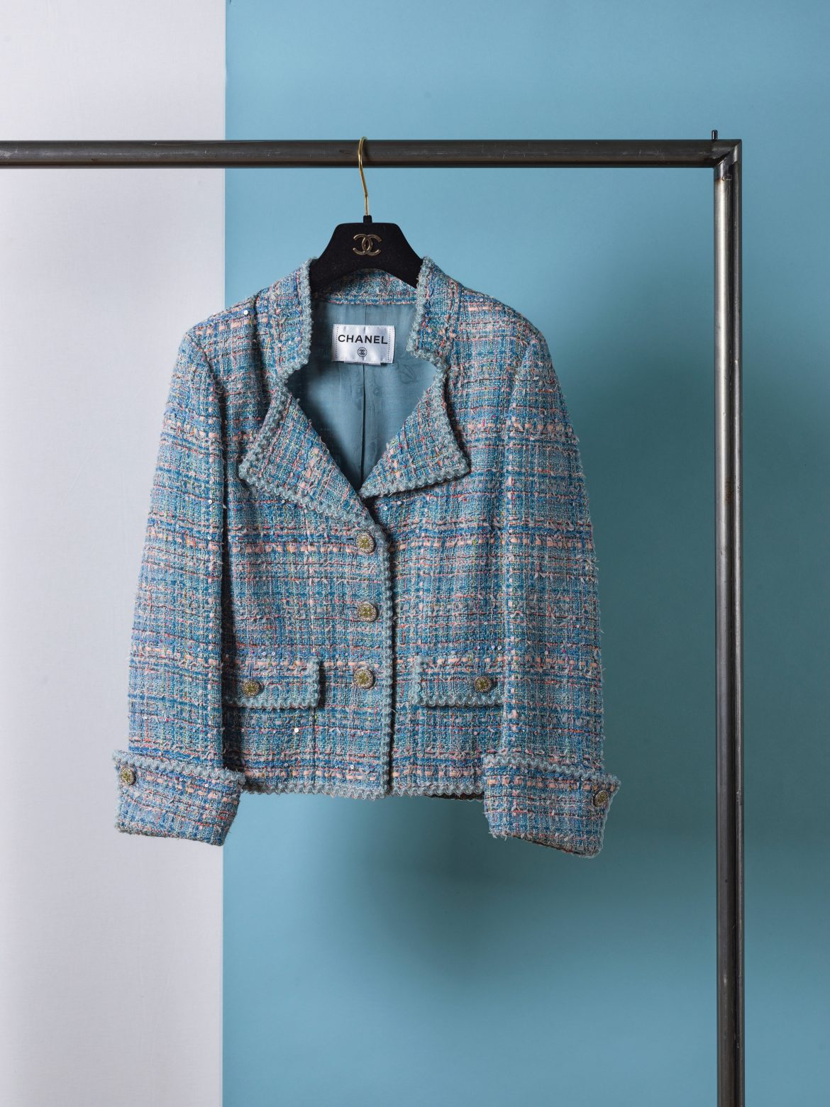 ​Una colección con más de 300 piezas de Chanel sale a subasta: “Es un reflejo no solo de un gusto impecable, sino también de la voluntad de compartir la moda en lugar de guardarla” 